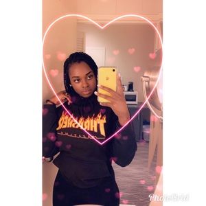 Meet your Posher, Elodie